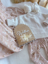 Load image into Gallery viewer, 'Hello World My Name Is' Arch Scallop Plaque - Dried Floral