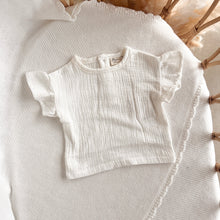Load image into Gallery viewer, Vanilla Muslin Tee - Flutter Sleeve