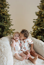 Load image into Gallery viewer, Christmas Growsuit - Short Sleeve - Theodore Bear