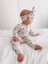 Load image into Gallery viewer, Long Sleeve Bamboo Growsuit &amp; Topknot Bundle - Milk Bottle