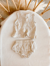 Load image into Gallery viewer, The Fern Top - Linen