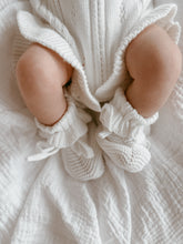 Load image into Gallery viewer, Frill Knit Booties - Milk