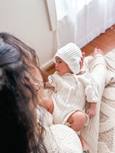 Load image into Gallery viewer, Margot Knit Bonnet - Milk
