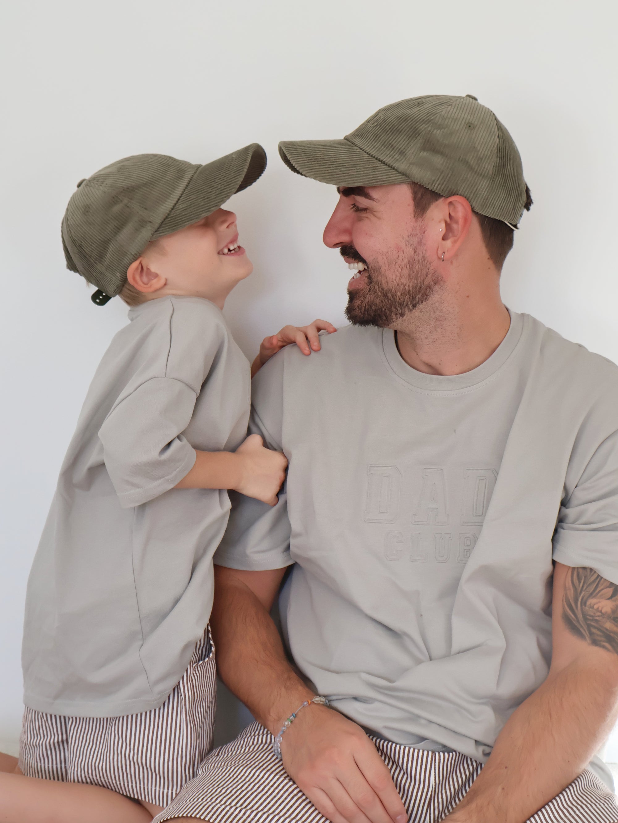 'Dad' Corduroy Curve Brim Cap - Moss