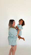 Load image into Gallery viewer, Kids Stripe Terry Set - Green