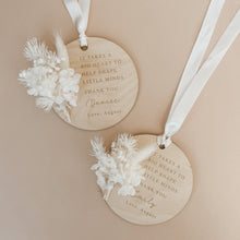 Load image into Gallery viewer, Teacher/Educator Dried Floral Personalised Bauble