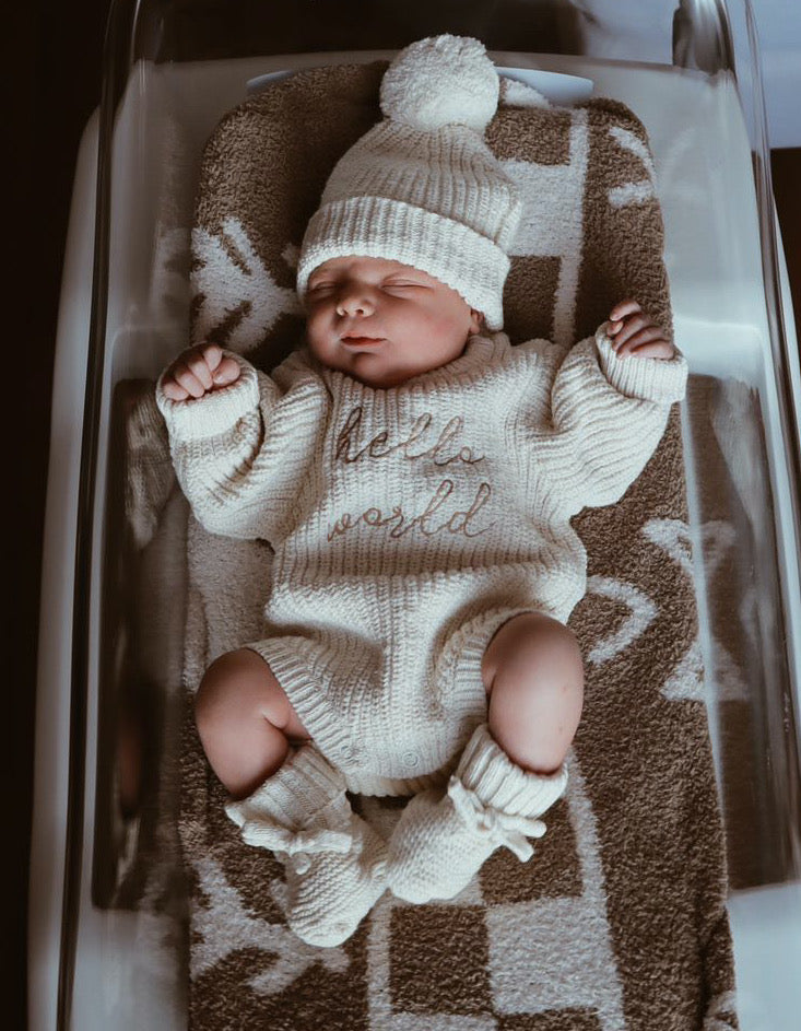 'Hello World' Chunky Knit Romper &amp; Beanie Bundle