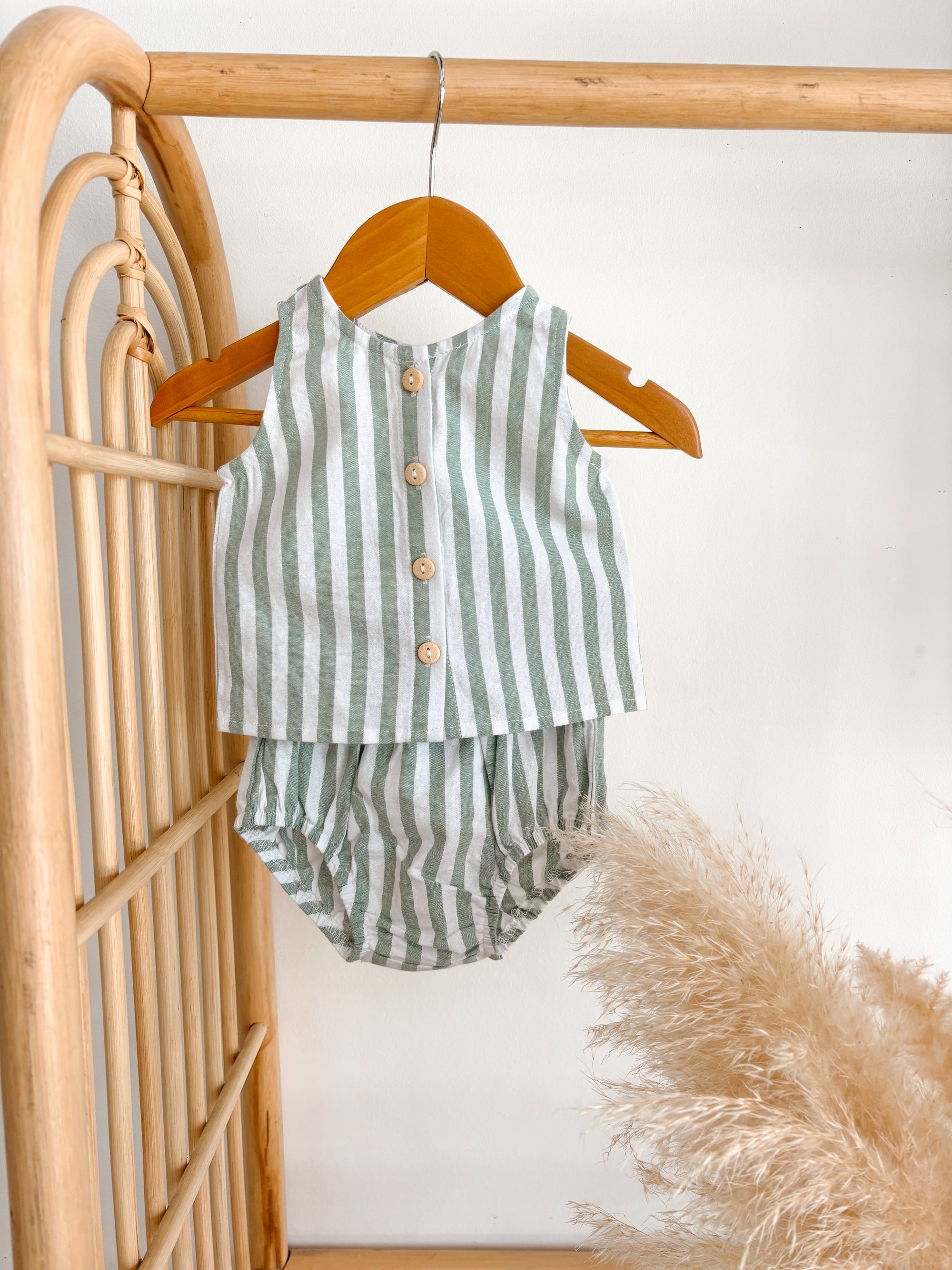 The Flax Shirt - Sage Stripe