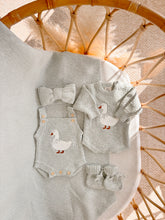 Load image into Gallery viewer, Knit Topknot - Periwrinkle