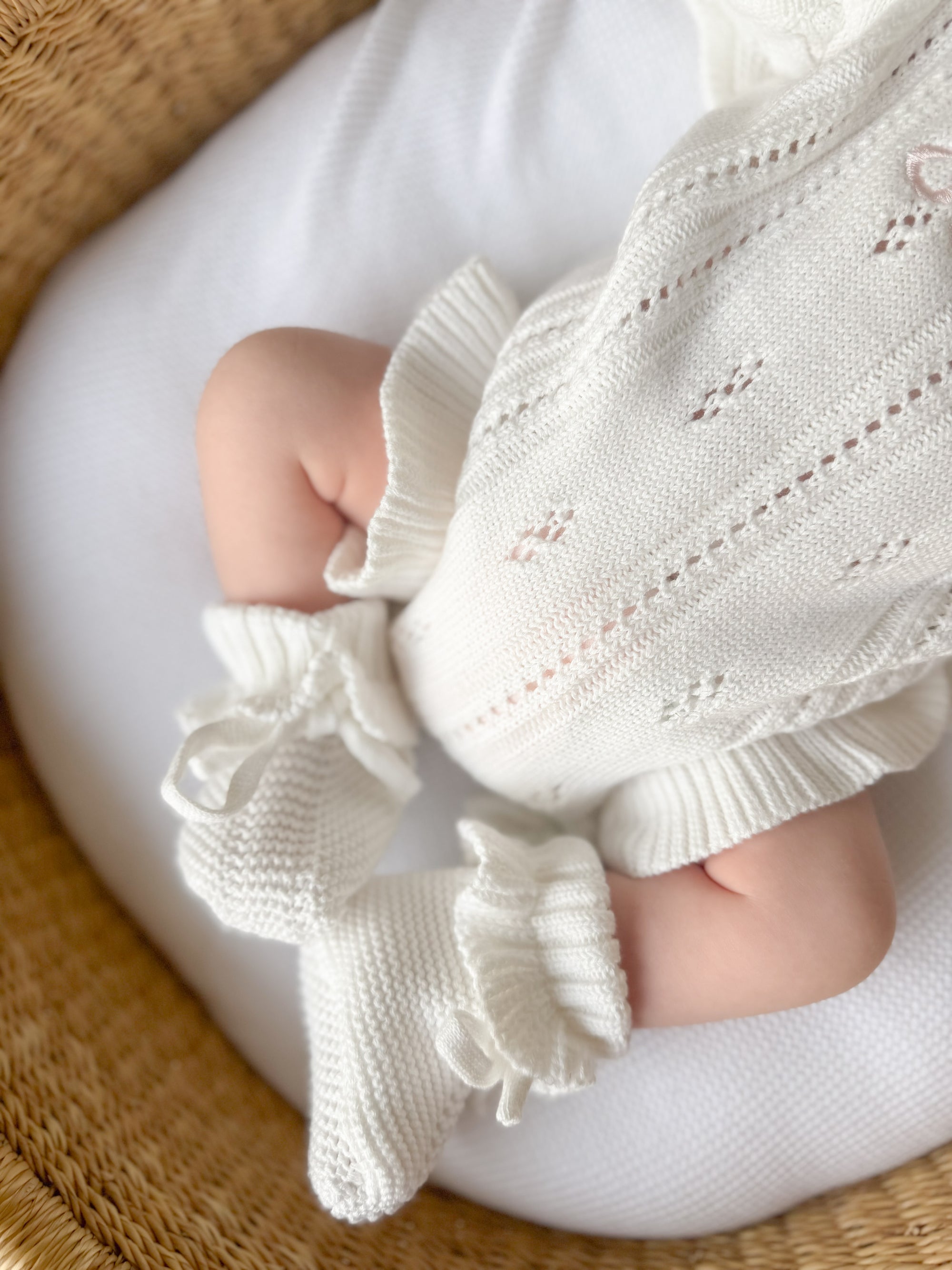 Frill Knit Booties - Milk