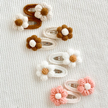 Load image into Gallery viewer, Daisy Crochet Hair Clip - Set of 2