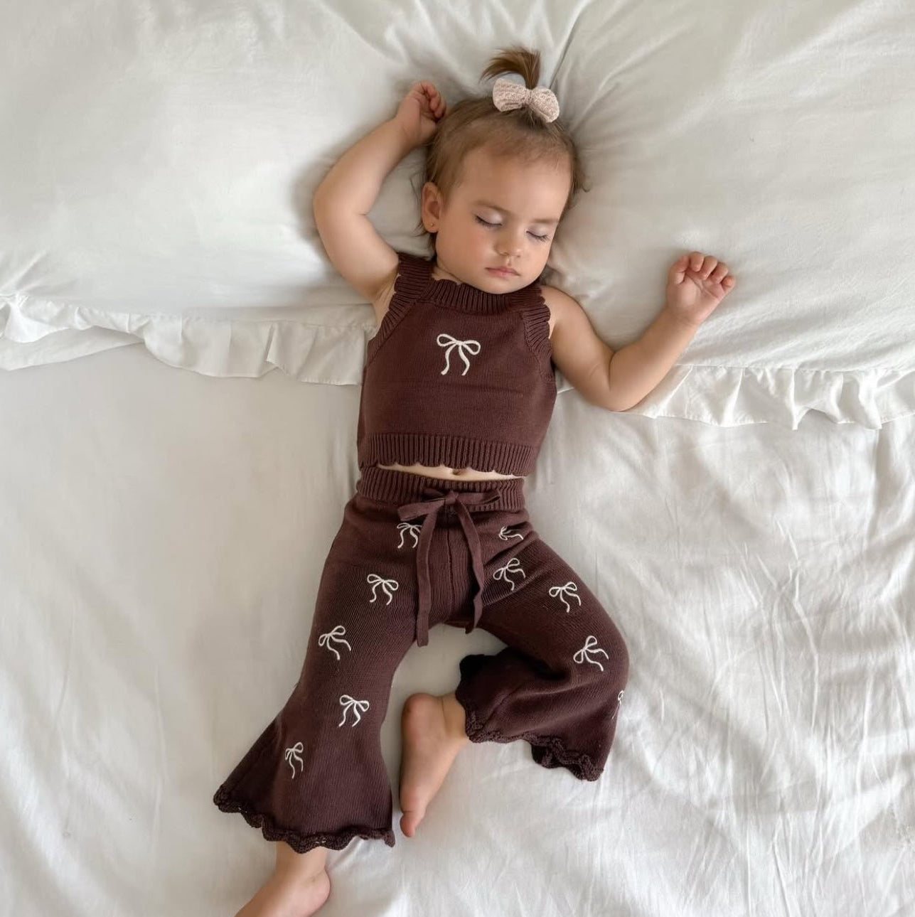 Espresso Flare Knit Set - Bow