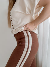 Load image into Gallery viewer, Quinn Pant - Ladies - Espresso Stripe