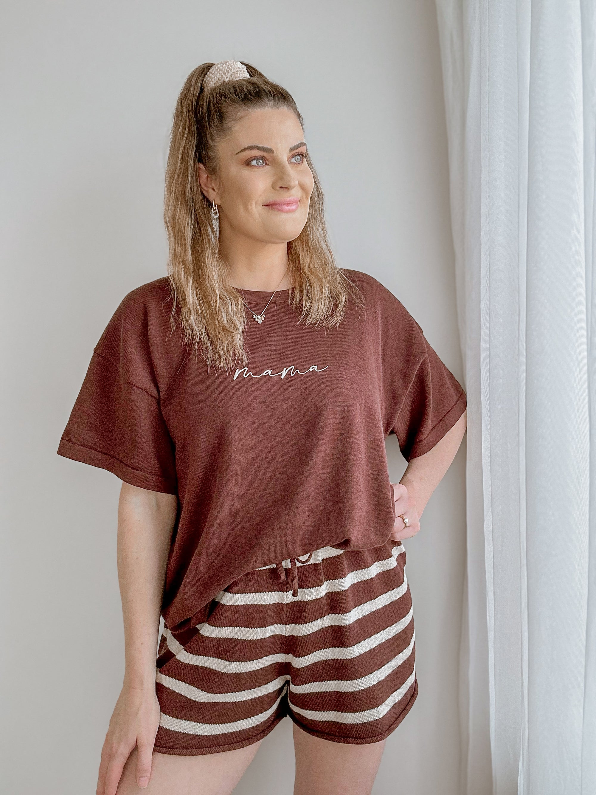 'Mama' Tee - Espresso