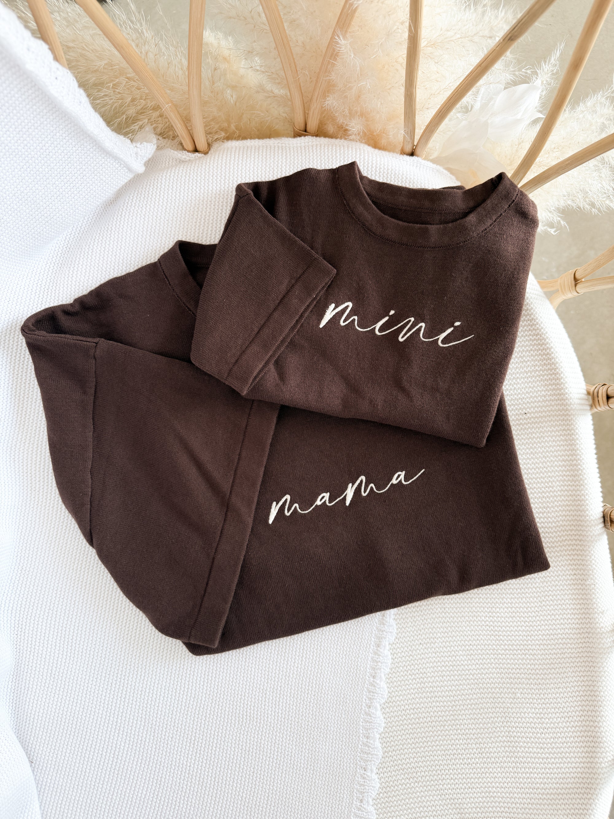 'Mama' Tee - Espresso