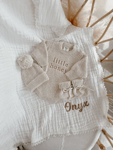 Heritage Muslin Blanket - Milk with Lace Trim
