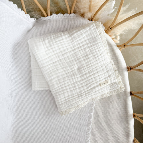 Heritage Muslin Blanket - Milk with Lace Trim
