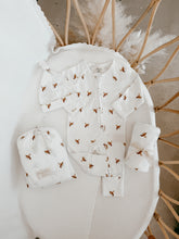Load image into Gallery viewer, Cotton Growsuit - Honey Bee