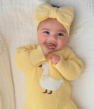 Load image into Gallery viewer, Knit Topknot - Lemon