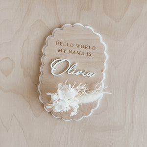 'Hello World My Name Is' Oval Scallop Plaque - Dried Floral