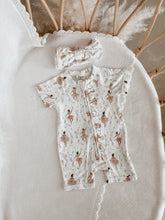 Load image into Gallery viewer, Bamboo Topknot - Belle