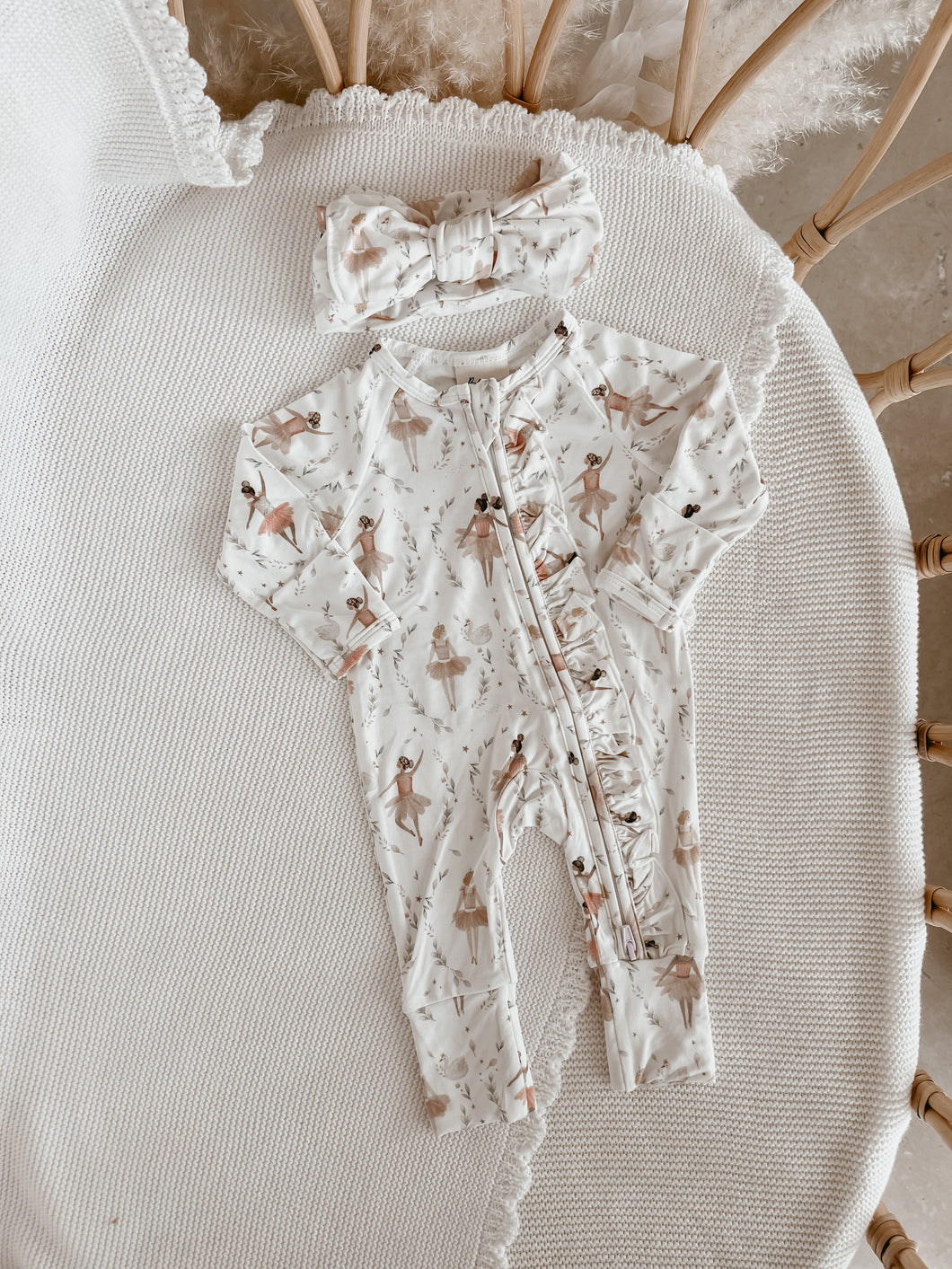 Long Sleeve Bamboo Growsuit & Topknot Bundle - Belle