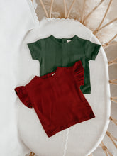 Load image into Gallery viewer, Burgundy Linen Tee - Flutter Sleeve