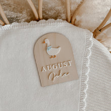 Load image into Gallery viewer, Personalised Goose Name Plaque