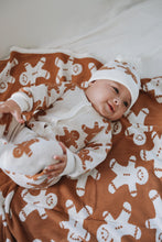 Load image into Gallery viewer, Heirloom Classic Knit Blanket - Gingerbread