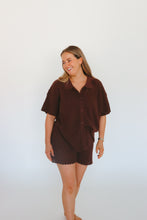 Load image into Gallery viewer, Ladies Knit Scallop Shorts - Espresso