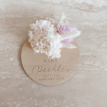 Load image into Gallery viewer, Dried Floral Pregnancy Announcement Plaque