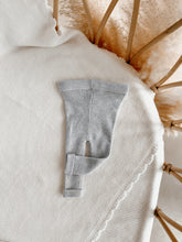 Load image into Gallery viewer, Ribbed Knit Leggings
