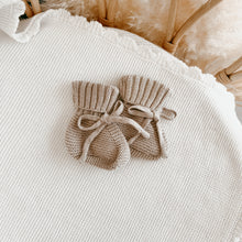 Load image into Gallery viewer, Mini Knit Booties - Fawn