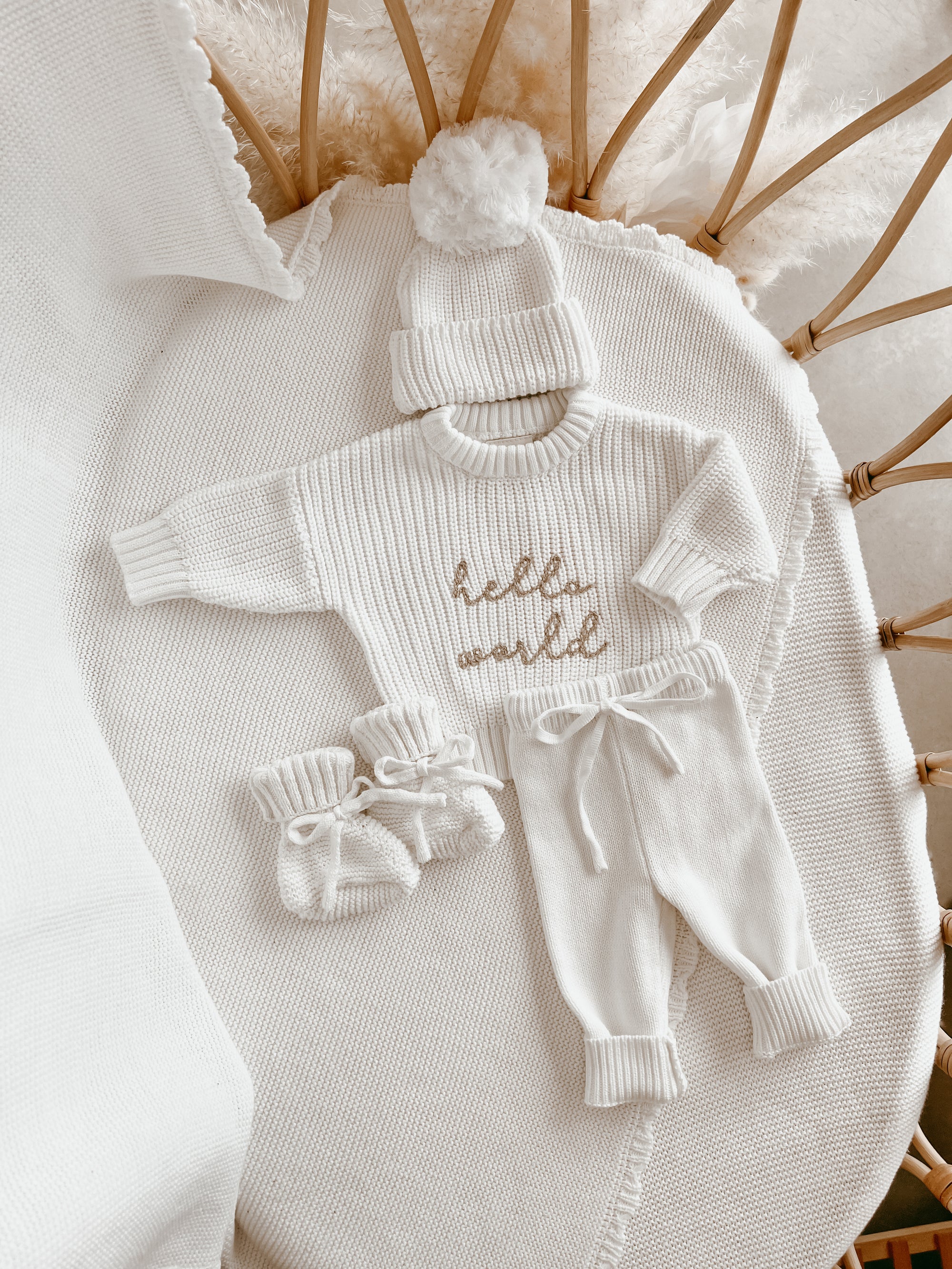 Mini Knit Booties - Milk