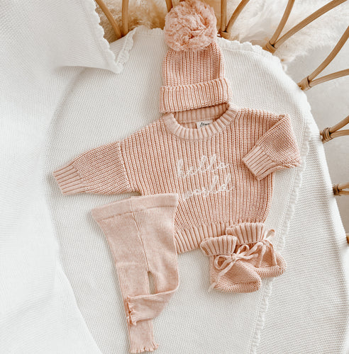 Hello World' Classic Embroidered Sweater/Frill Legging/Beanie Bundle