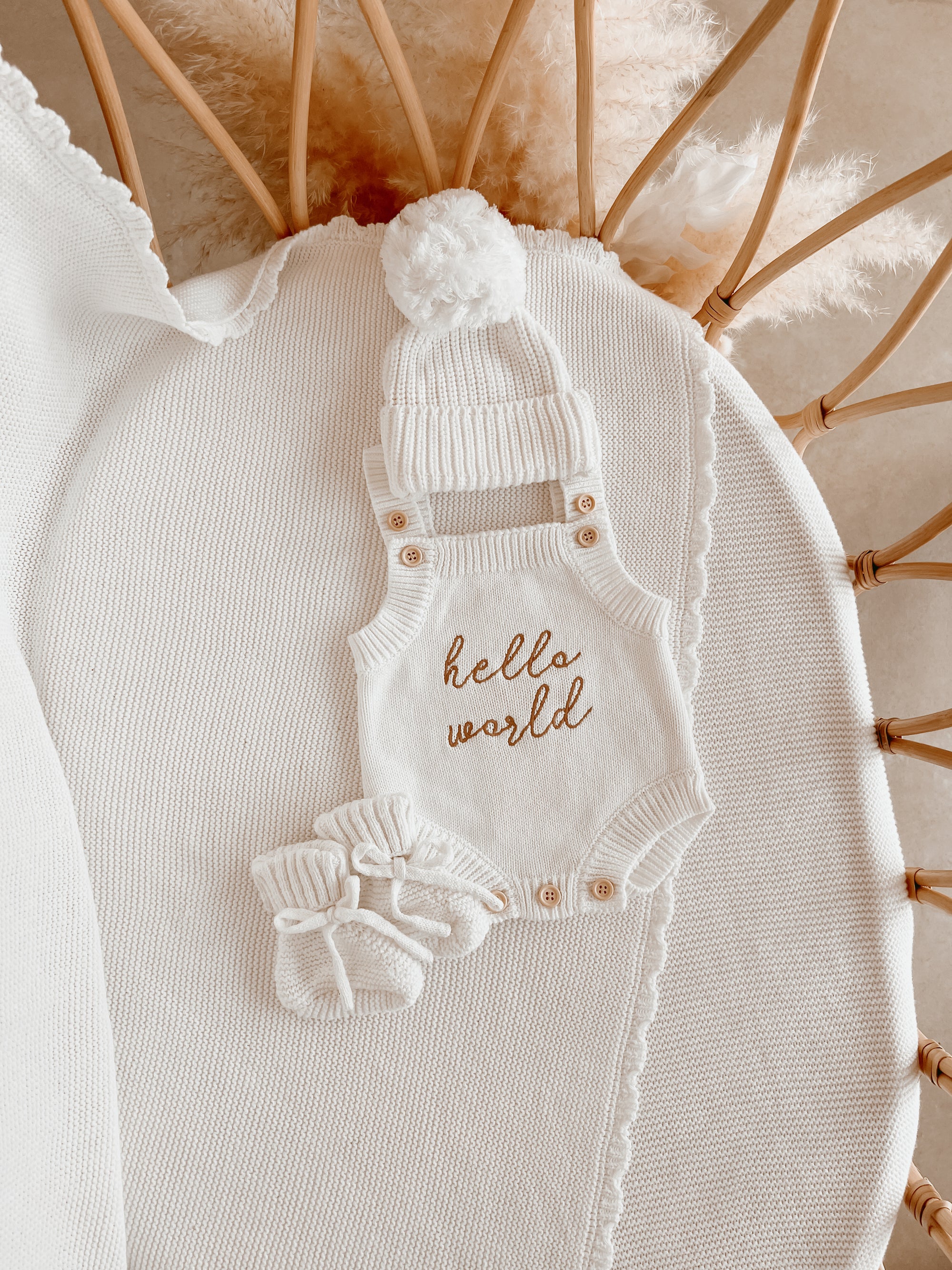 Mini Knit Booties - Milk