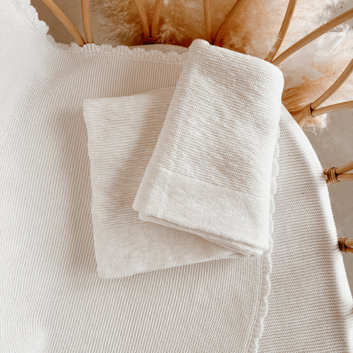 Heirloom Classic Chunky Knit Blanket - Cloud