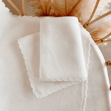 Load image into Gallery viewer, Heirloom Scallop Knit Blanket