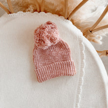 Load image into Gallery viewer, Chunky Knit Beanie - Blush