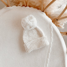 Load image into Gallery viewer, Chunky Knit Beanie - Cloud