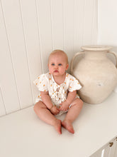 Load image into Gallery viewer, Lemon Bee 2 Piece Set