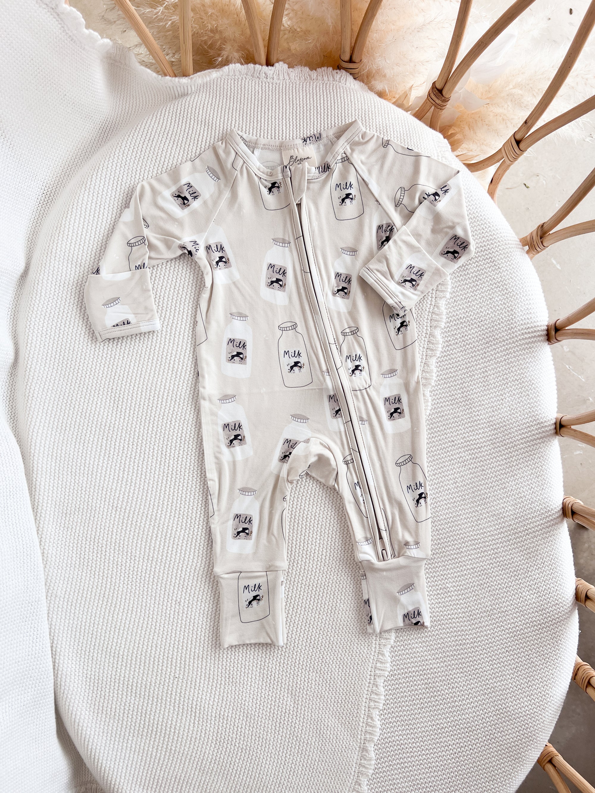 SALE Bamboo Topknot - Milk Bottle