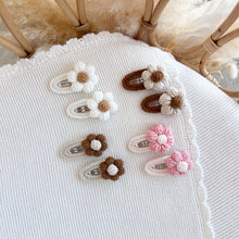 Load image into Gallery viewer, Daisy Crochet Hair Clip - Set of 2