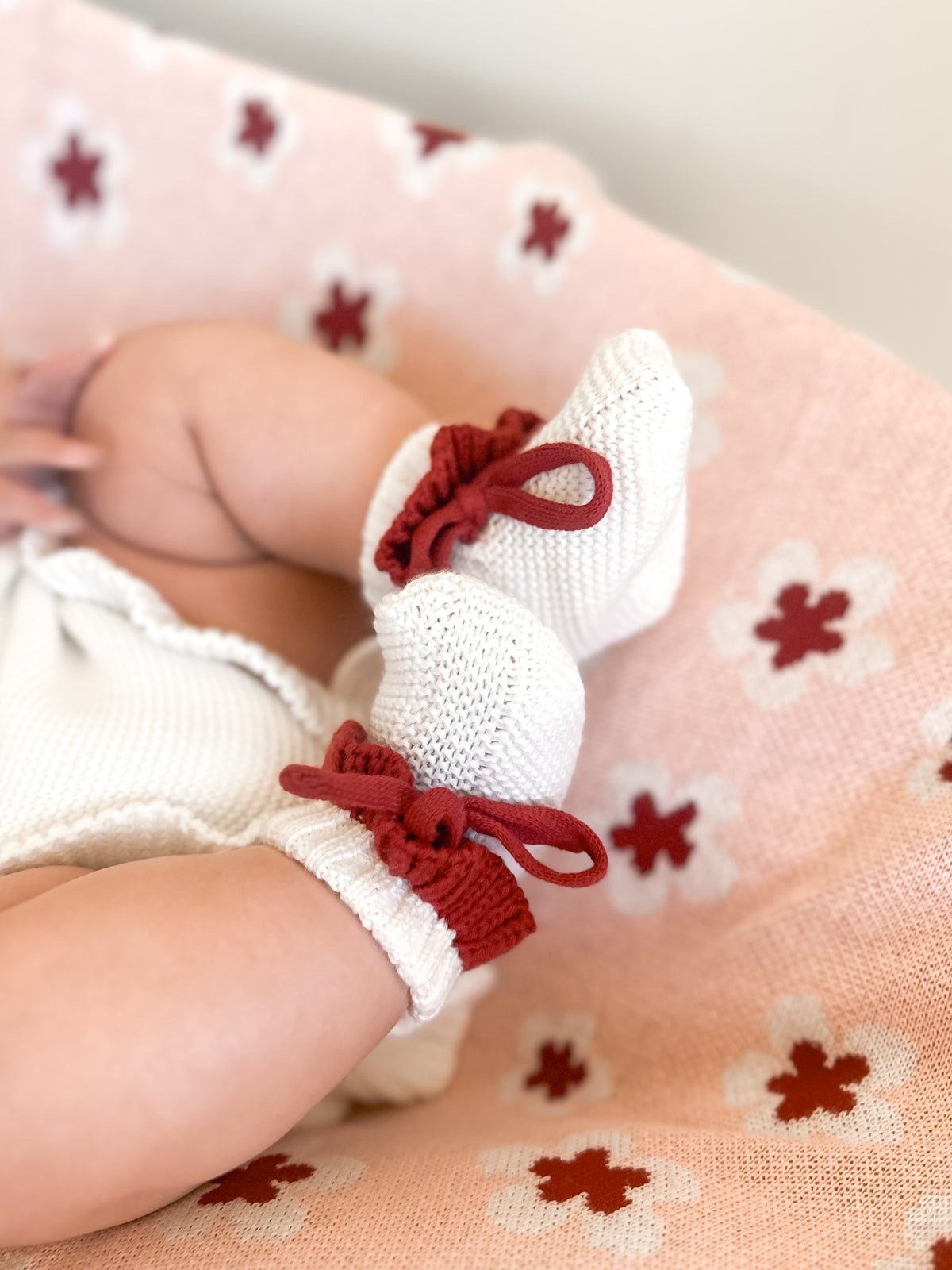 Red and White Knit Booties - Frill