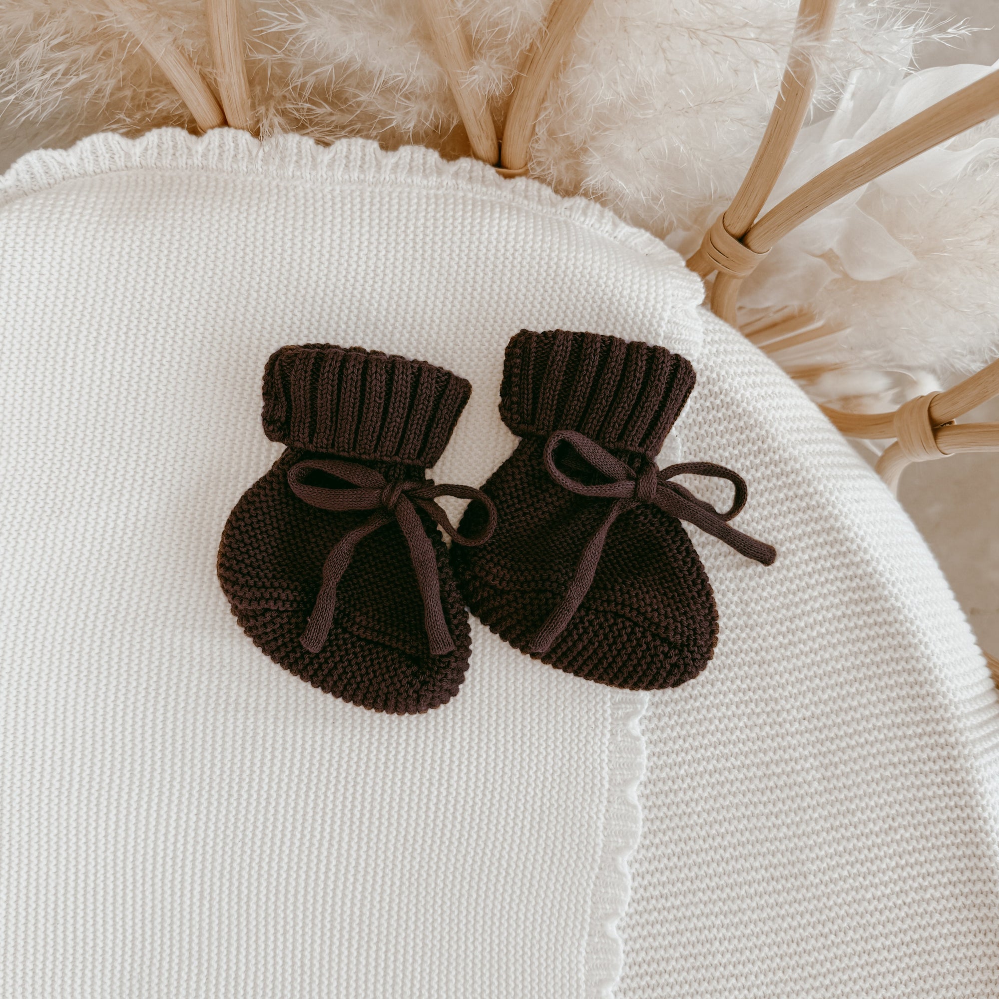 Mini Knit Booties - Espresso