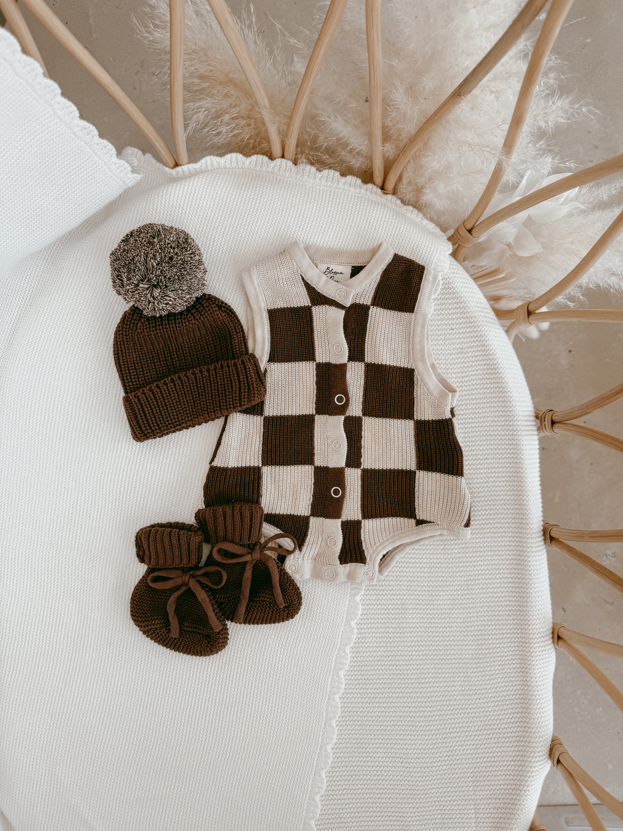 Mini Knit Booties - Espresso