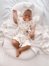 Load image into Gallery viewer, Lemon Bee 2 Piece Set