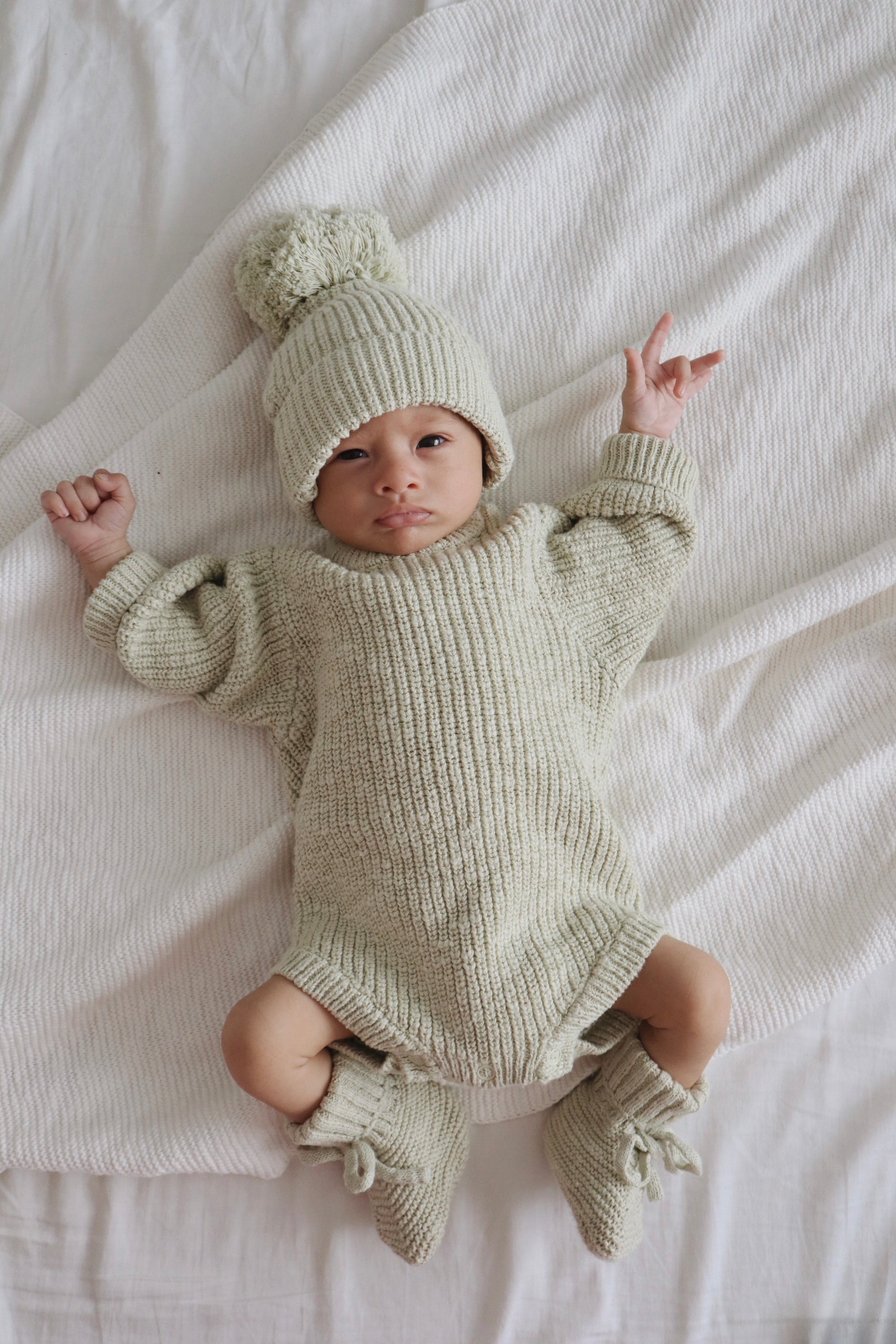 Chunky Knit Booties - Pear