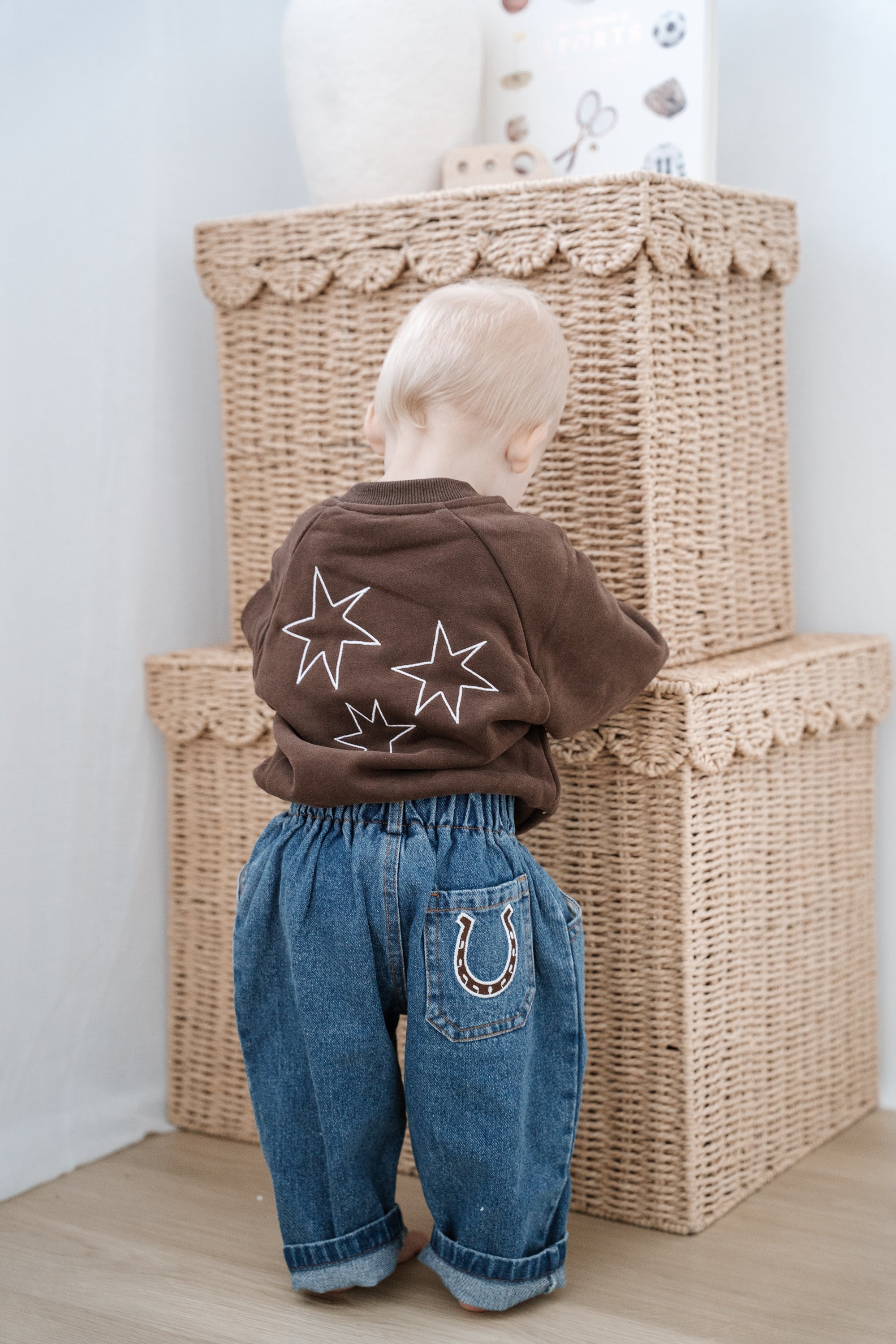 'Hold Your Horses' Crew Sweater - Espresso