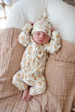 Load image into Gallery viewer, Knotted Cotton Beanie - Patisserie